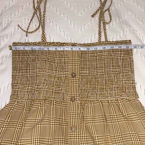 entro spaghetti strap,‎ ruched, button front, hidden pockets sundress - sz LG - Picture 10 of 12